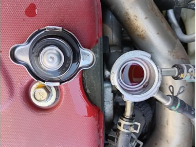 Hino DUTRO 2018-05 6274326-18
