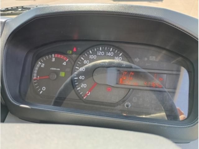 Hino DUTRO 2018-05 6274326-26