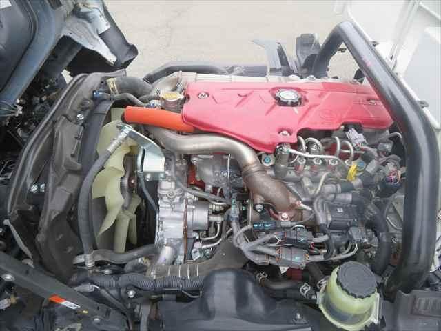 Hino DUTRO 2022-02 6274318-9