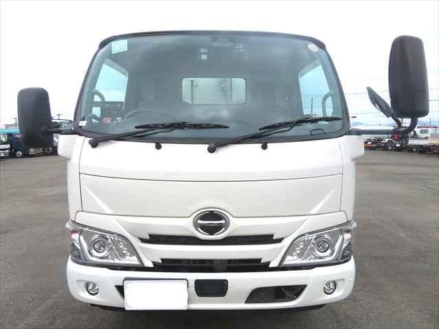 Hino DUTRO 2022-02 6274318-2