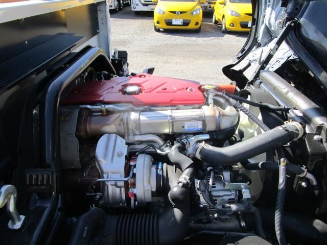 Hino DUTRO 2024-06 6274323-22