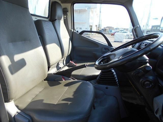 Hino DUTRO 2016-06 6270283-10
