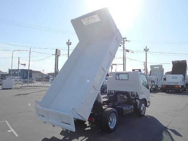 Hino DUTRO 2016-06 6270283-5