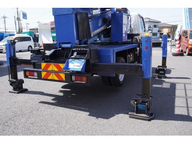 Hino DUTRO 2012-09 6274332-25