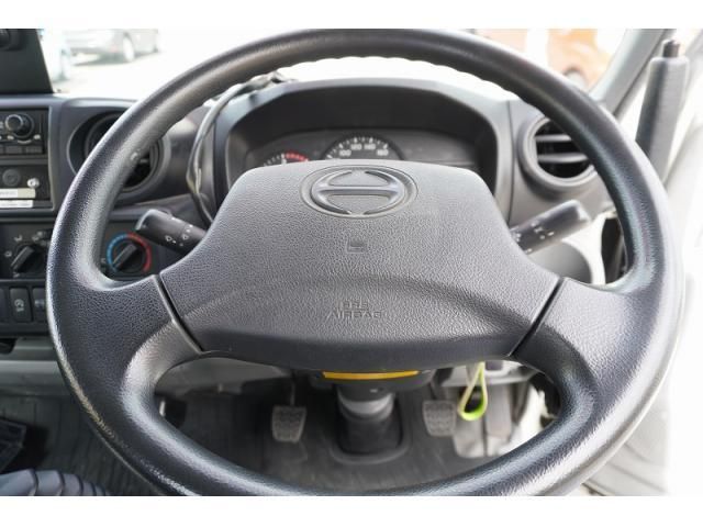 Hino DUTRO 2012-09 6274332-29