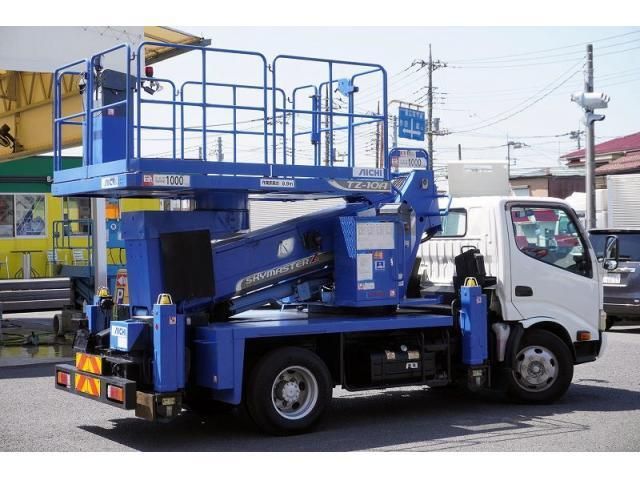 Hino DUTRO 2012-09 6274332-7