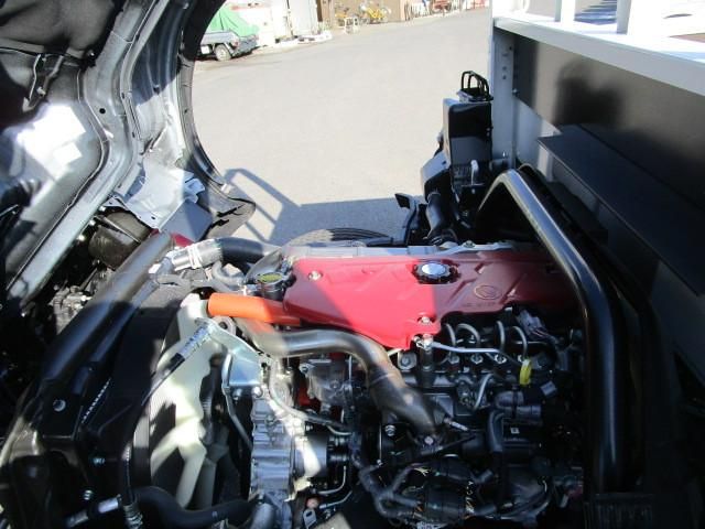 Hino DUTRO 2024-02 6274322-22