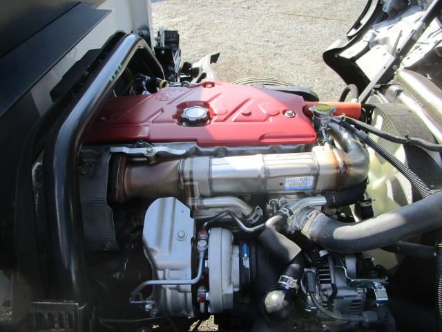 Hino DUTRO 2024-02 6274322-24