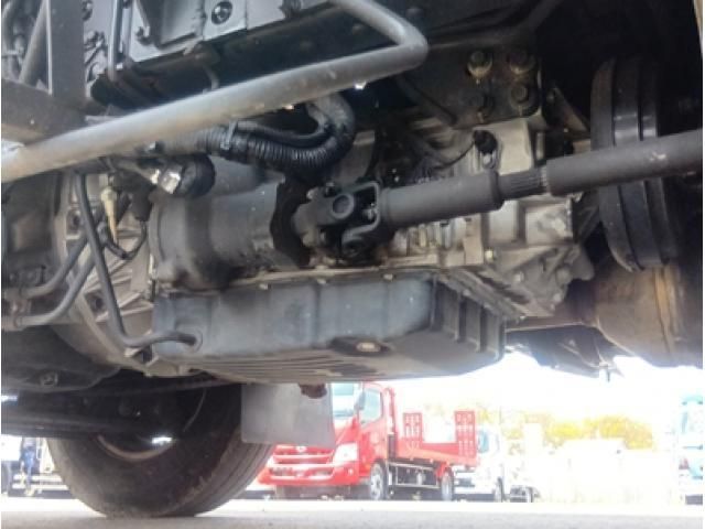 Hino DUTRO 2017-11 6274330-14