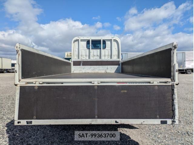 Hino DUTRO 2019-03 6303826-10