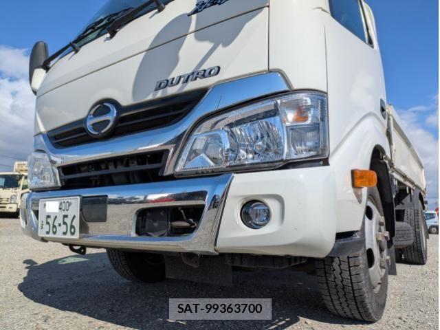 Hino DUTRO 2019-03 6303826-4