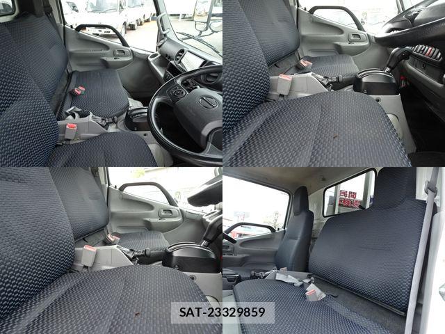 Hino DUTRO 2022-03 6303822-12