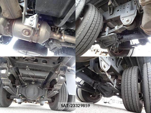 Hino DUTRO 2022-03 6303822-21