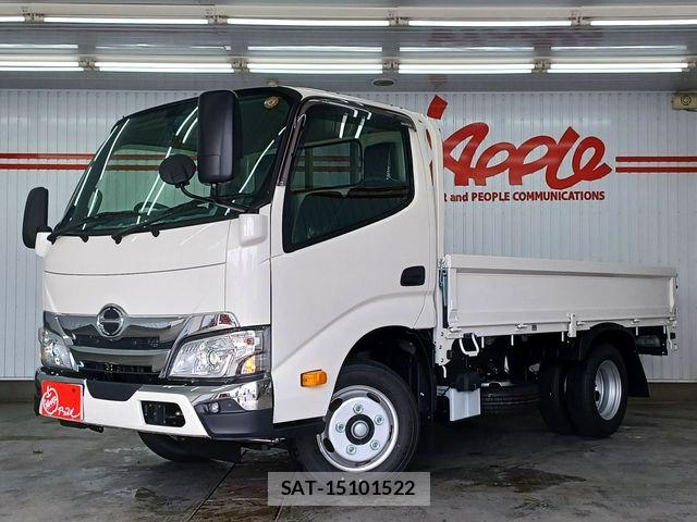Hino DUTRO 2026-03 6497042-0