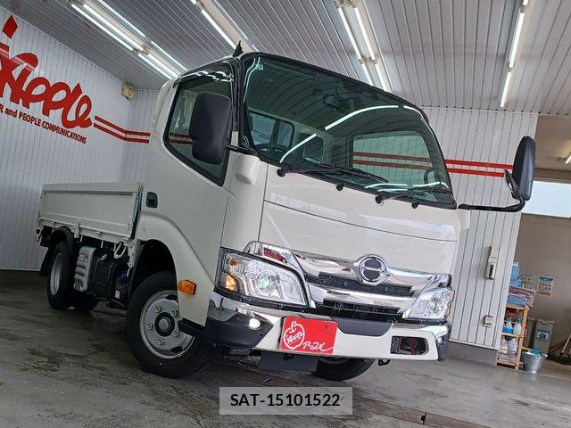 Hino DUTRO 2026-03 6497042-2