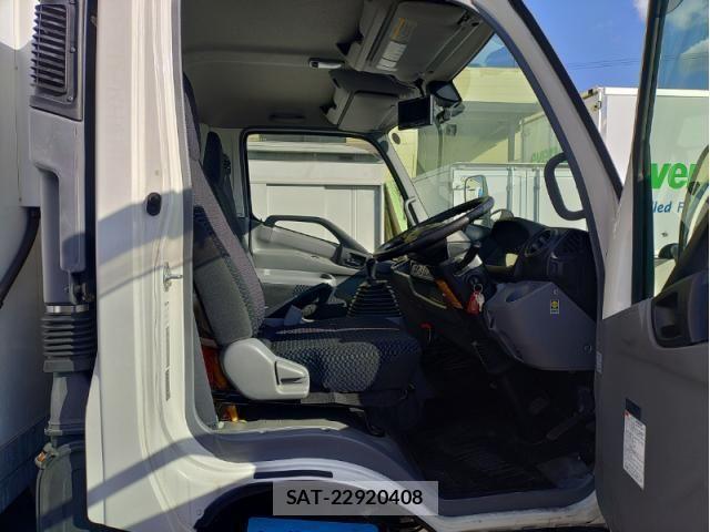 Hino DUTRO 2019-11 6497044-12