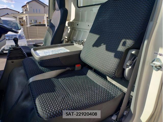 Hino DUTRO 2019-11 6497044-14
