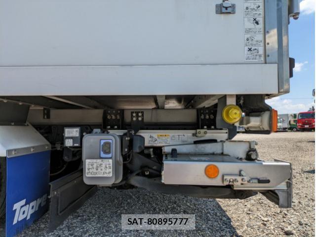 Hino DUTRO 2018-07 6497040-24