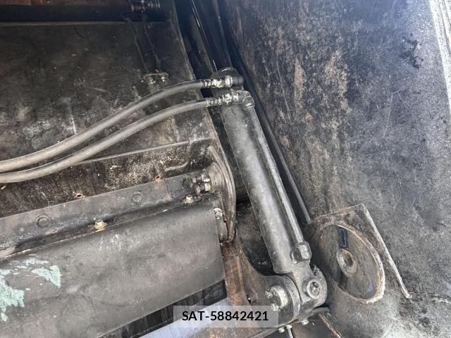 Hino DUTRO 2017-05 6525975-27