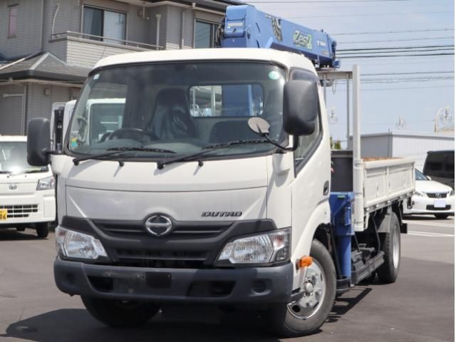 Hino DUTRO 2017-12 6530279-0