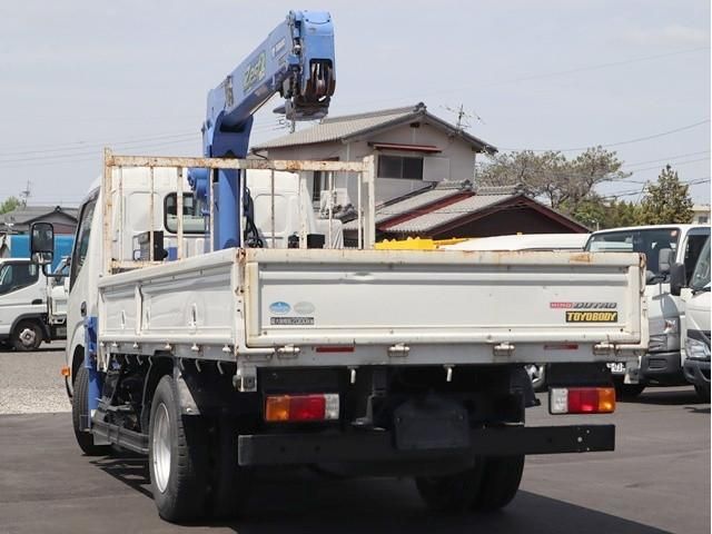 Hino DUTRO 2017-12 6530279-1