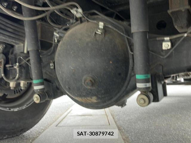 Hino DUTRO 2020-02 6525966-13