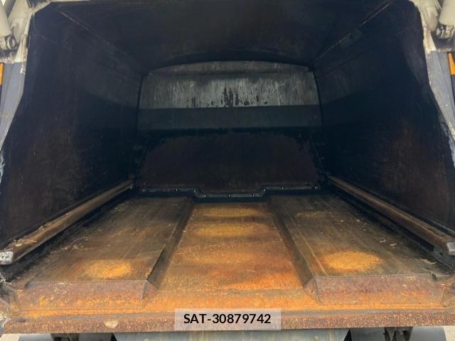 Hino DUTRO 2020-02 6525966-7