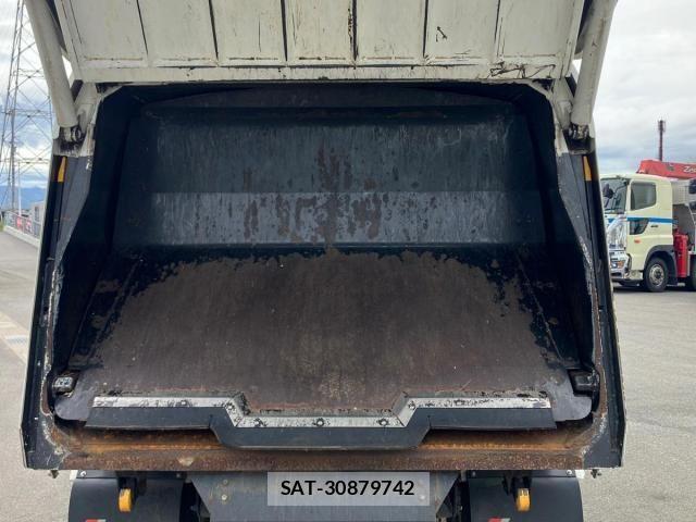 Hino DUTRO 2020-02 6525966-8
