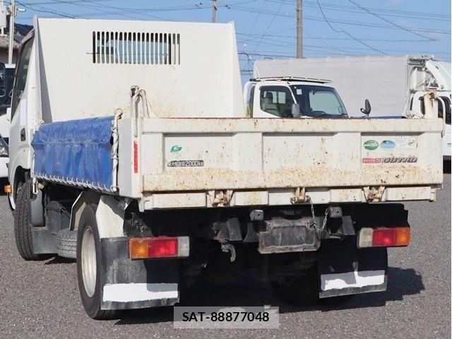 Hino DUTRO 2019-02 6525984-1
