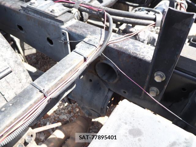 Hino DUTRO 2019-04 6525974-16