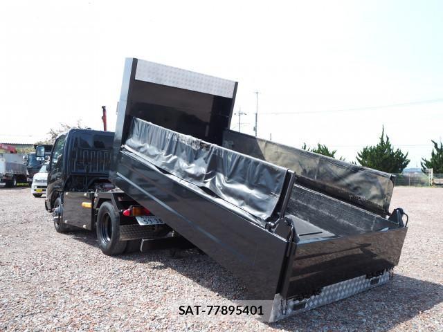 Hino DUTRO 2019-04 6525974-2