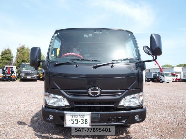 Hino DUTRO 2019-04 6525974-7