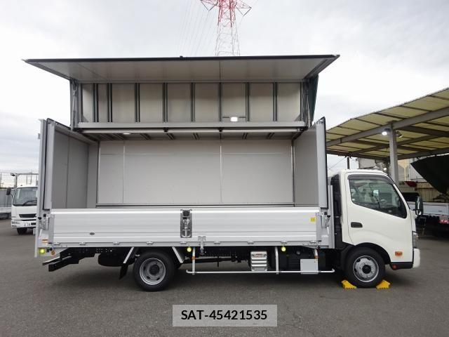 Hino DUTRO 2025-08 6525969-20