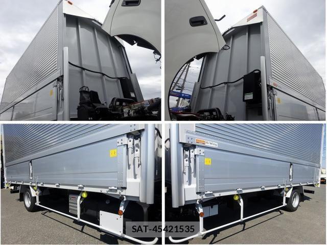 Hino DUTRO 2025-08 6525969-23