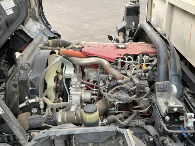 Hino DUTRO 2019-12 6530273-16
