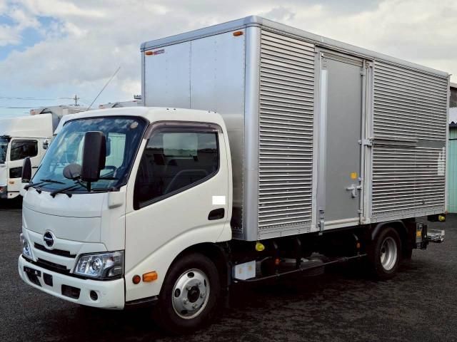 Hino DUTRO 2022-03 6530274-0