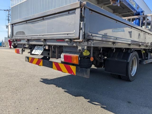 Hino DUTRO 2018-05 6596261-5