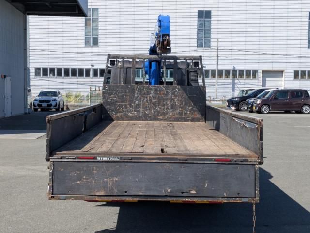 Hino DUTRO 2018-05 6596261-7
