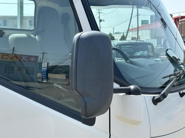 Hino DUTRO 2016-09 6596357-5