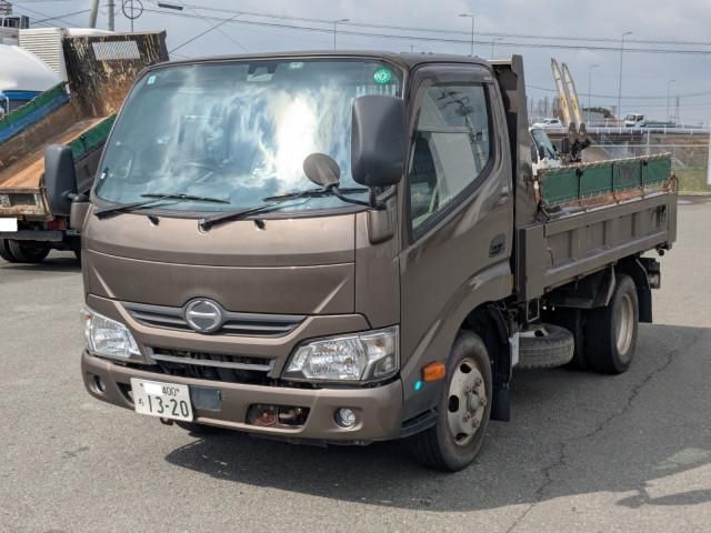 Hino DUTRO 2018-03 6596396-0