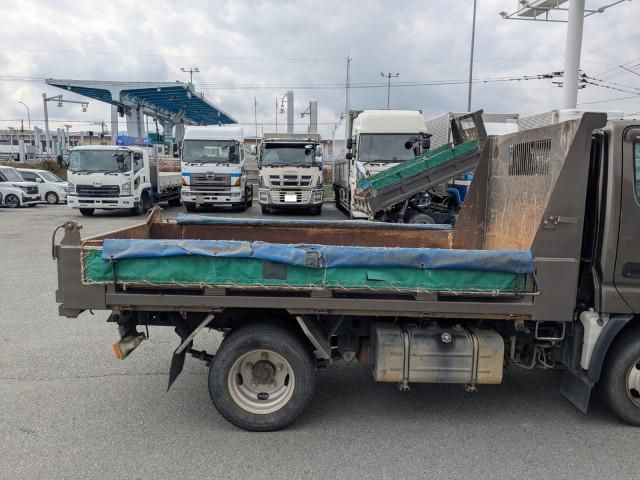 Hino DUTRO 2018-03 6596396-15