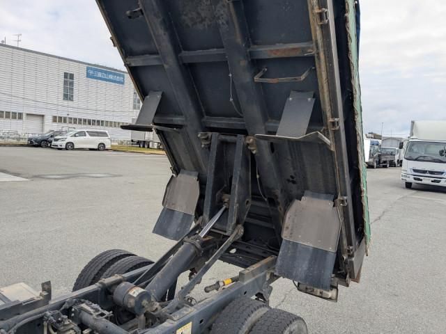 Hino DUTRO 2018-03 6596396-19