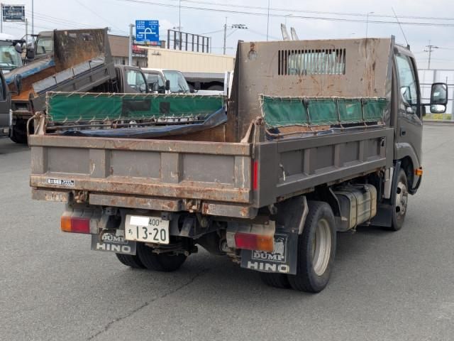 Hino DUTRO 2018-03 6596396-3