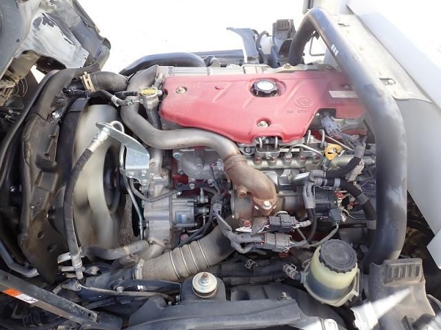 Hino DUTRO 2015-07 6596381-21
