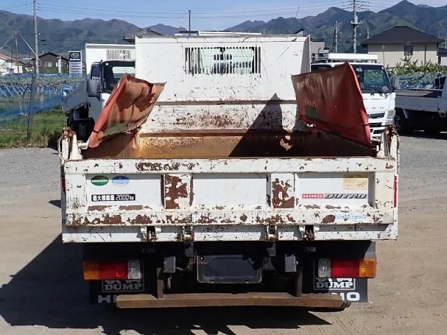 Hino DUTRO 2015-07 6596381-5