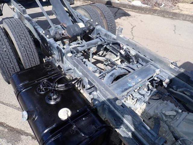 Hino DUTRO 2016-06 6596368-18