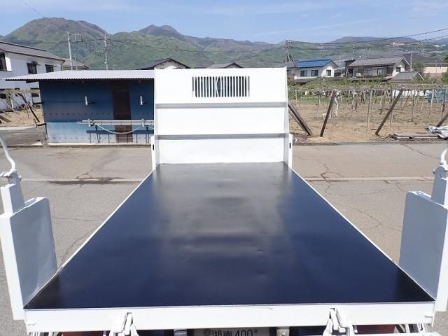 Hino DUTRO 2016-06 6596368-7