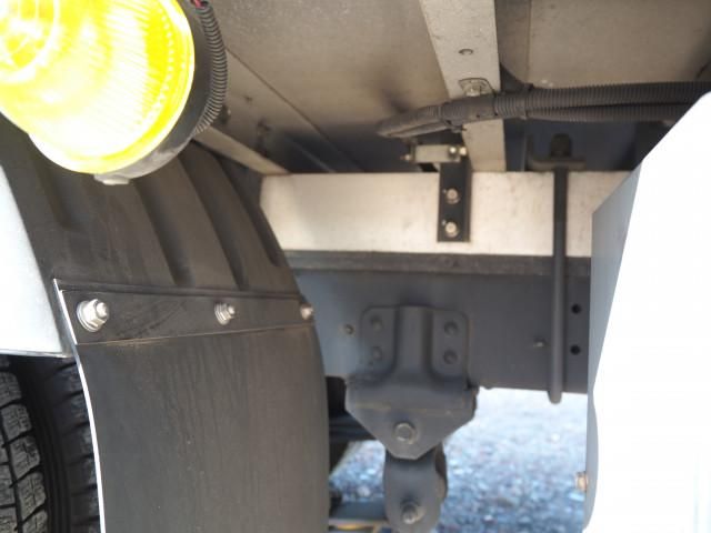 Hino DUTRO 2014-03 6596369-24