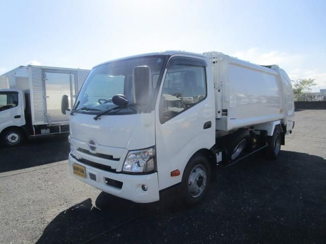 Hino DUTRO 2025-09 6596228-0