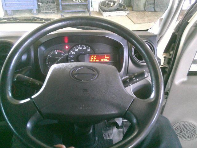 Hino DUTRO 2014-05 6596350-16